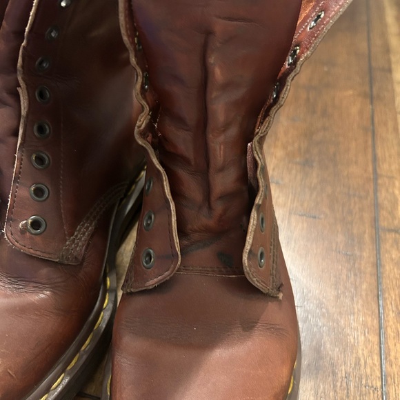 Vintage Dr. Martens Made in England 1460 8-Eye Boots Brown Leather Women’s 7 - Picture 12 of 16
